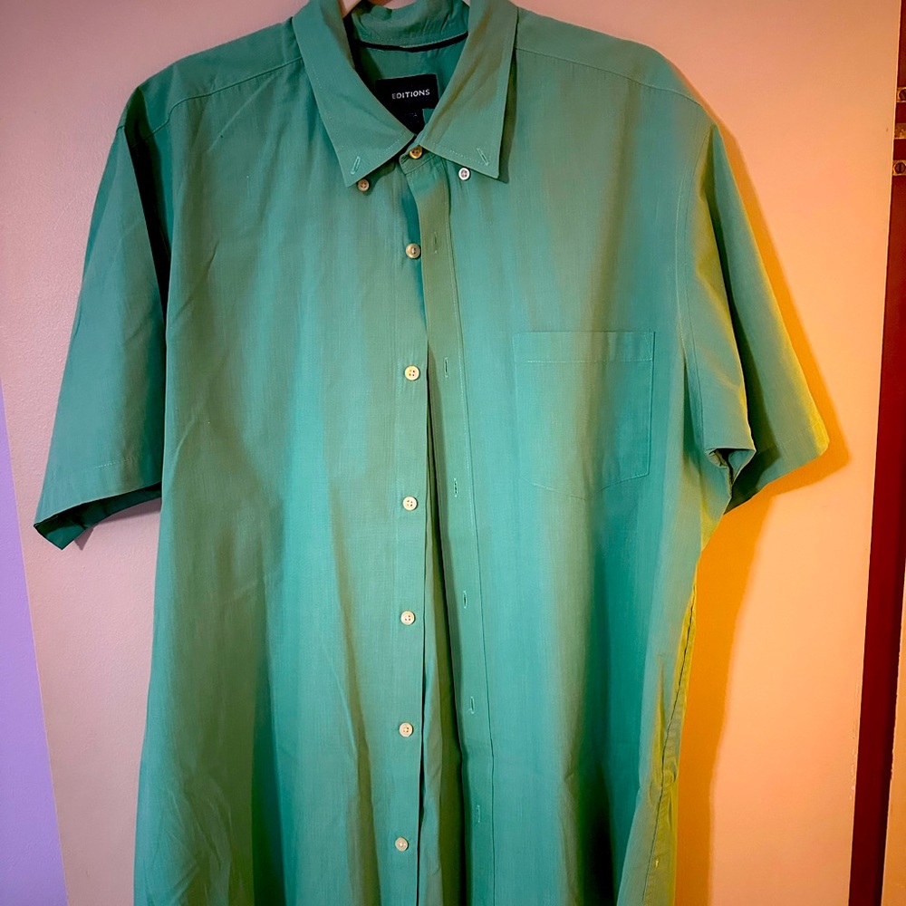 Men’s dress shirt